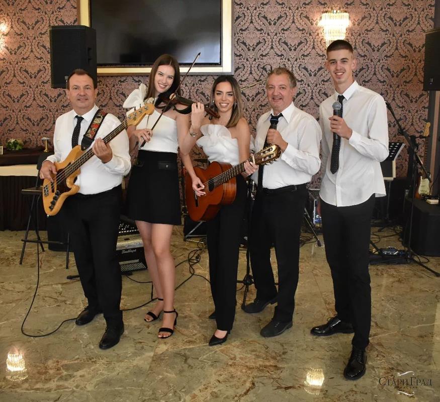 orkestar-stari-grad-orkestar-za-svadbe-proslave-cacak-beograd-2